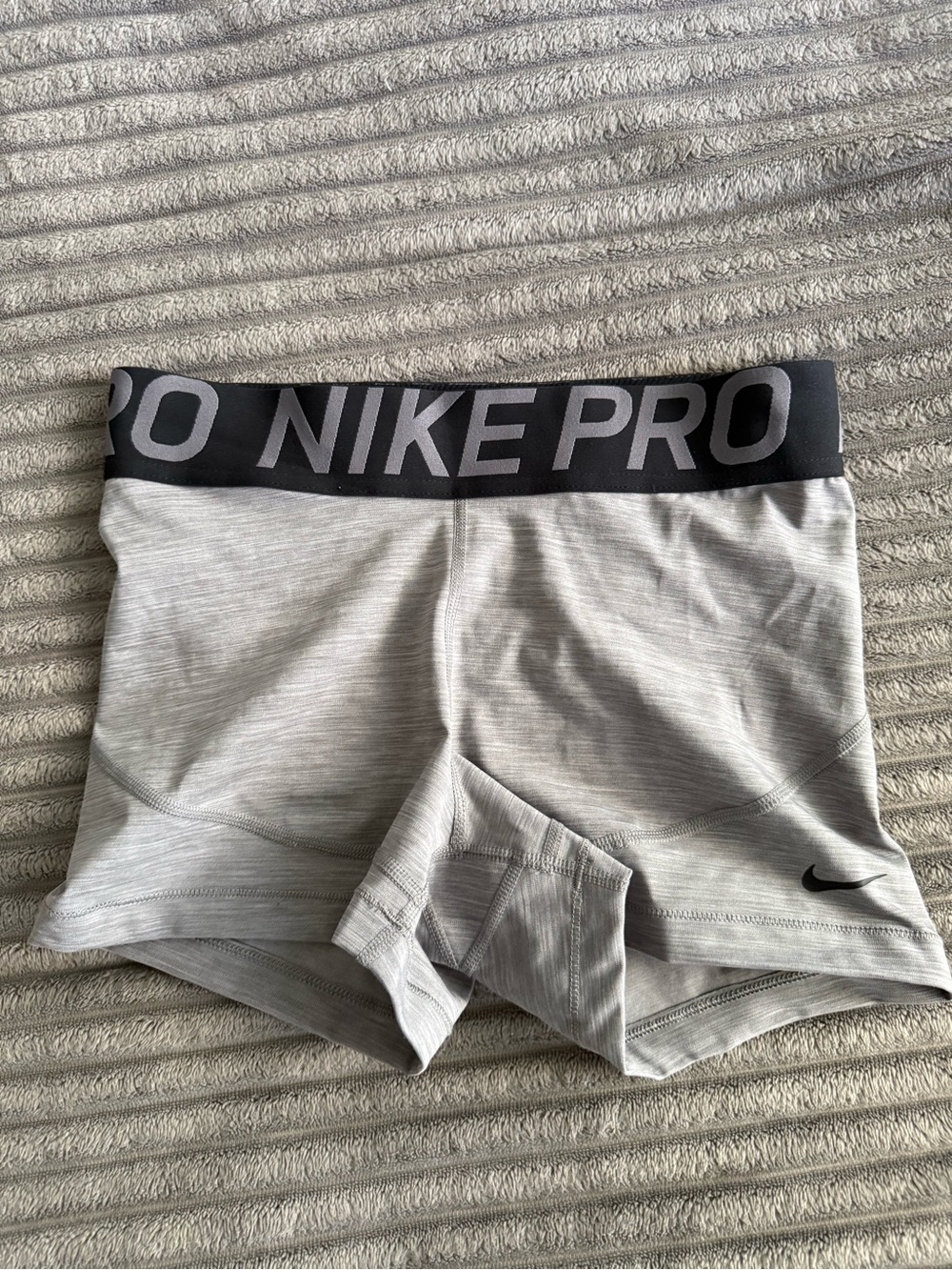Women’s Nike Pro Dri-Fit Grey
